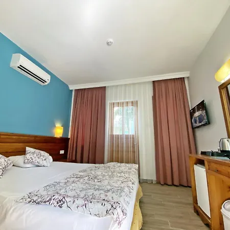 Hotel Zehra Tatil Koeyue Oludeniz